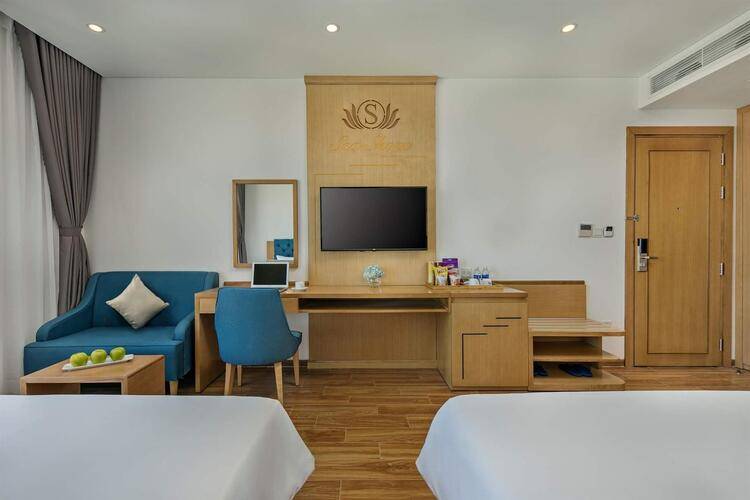 Seashore Hotel & Apartment