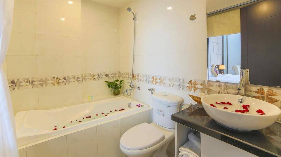 Flower Hotel Danang