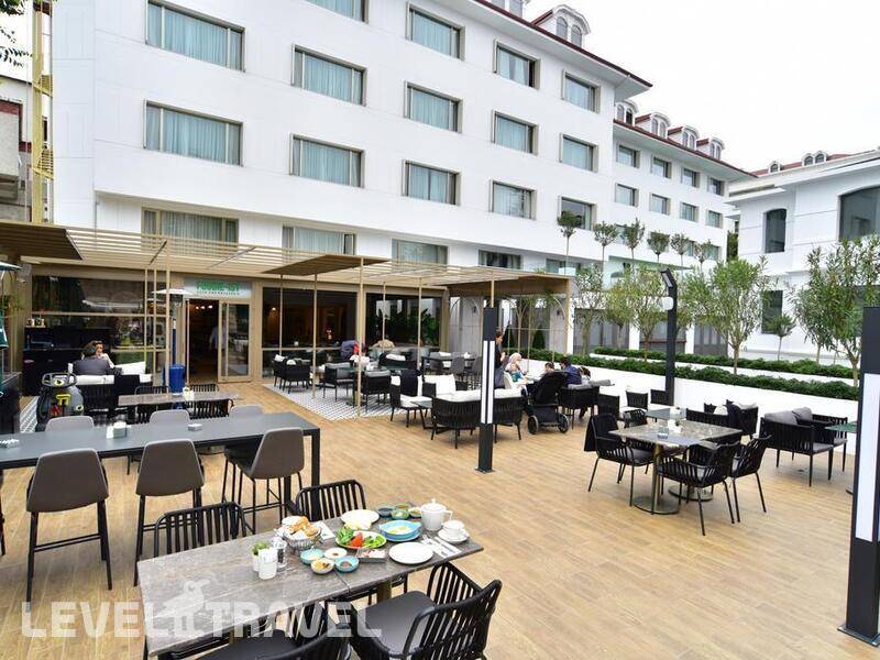 Фотография Vogue Hotel