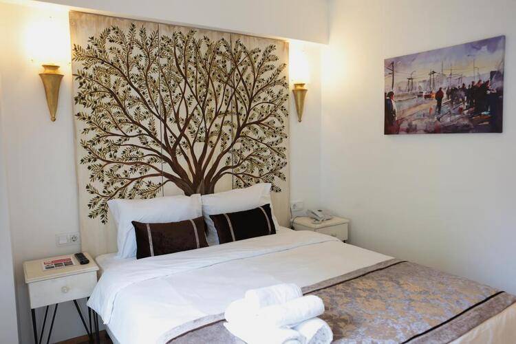 Oriella Hotel