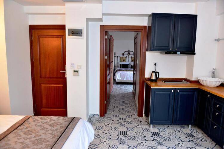 Oriella Hotel