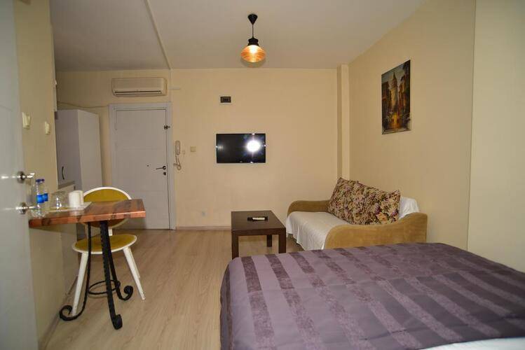 Liva Suite Hotel