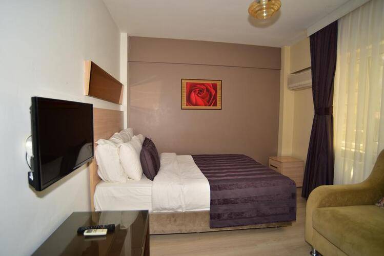 Liva Suite Hotel