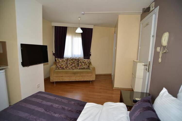 Liva Suite Hotel