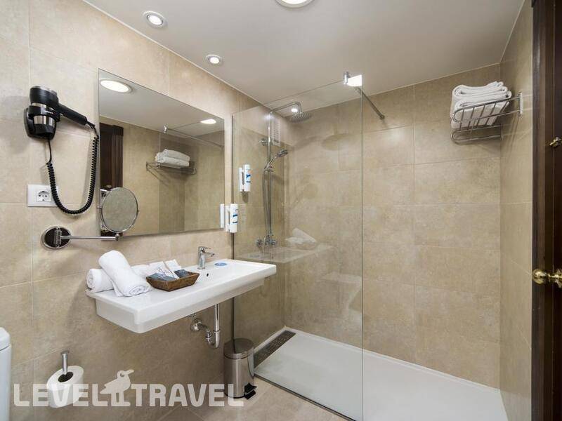 Фотография Roc Doblemar Hotel