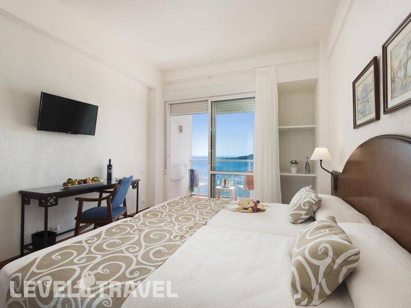 Фотография Roc Doblemar Hotel