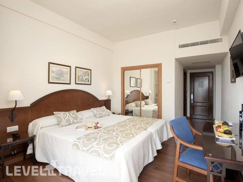 Фотография Roc Doblemar Hotel