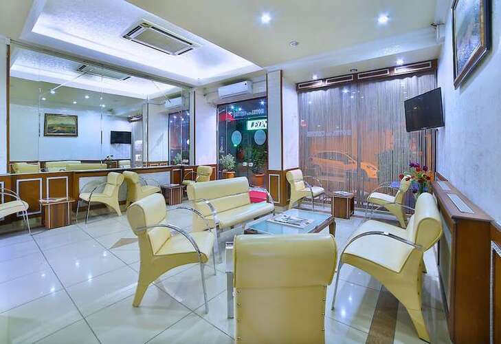 The Center Hotel