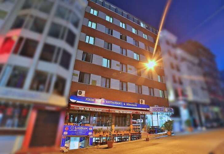 The Center Hotel