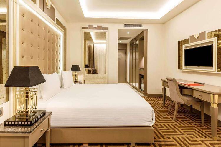 Ramada By Wyndham Istanbul Golden Horn (Ex. Ramada Hotel & Suites Istanbul Golden Horn)