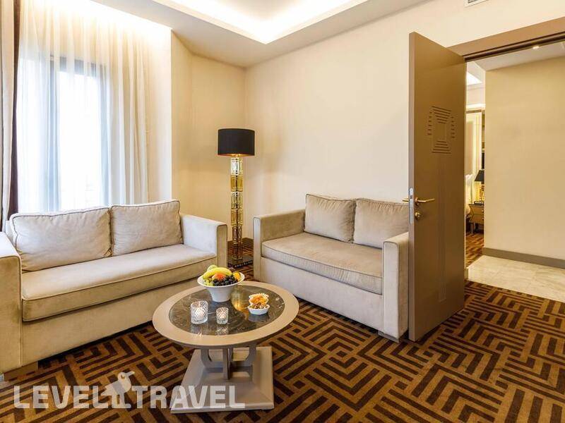 Фотография Ramada By Wyndham Istanbul Golden Horn (Ex. Ramada Hotel & Suites Istanbul Golden Horn)