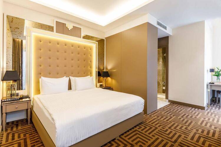 Ramada By Wyndham Istanbul Golden Horn (Ex. Ramada Hotel & Suites Istanbul Golden Horn)