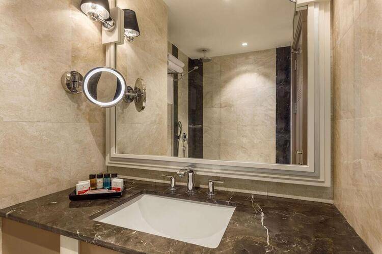 Ramada By Wyndham Istanbul Golden Horn (Ex. Ramada Hotel & Suites Istanbul Golden Horn)