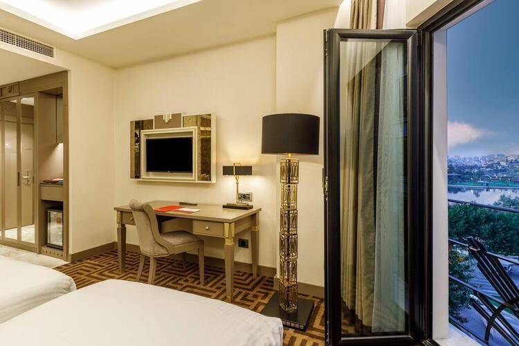 Ramada By Wyndham Istanbul Golden Horn (Ex. Ramada Hotel & Suites Istanbul Golden Horn)
