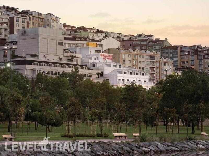 Фотография Ramada By Wyndham Istanbul Golden Horn (Ex. Ramada Hotel & Suites Istanbul Golden Horn)