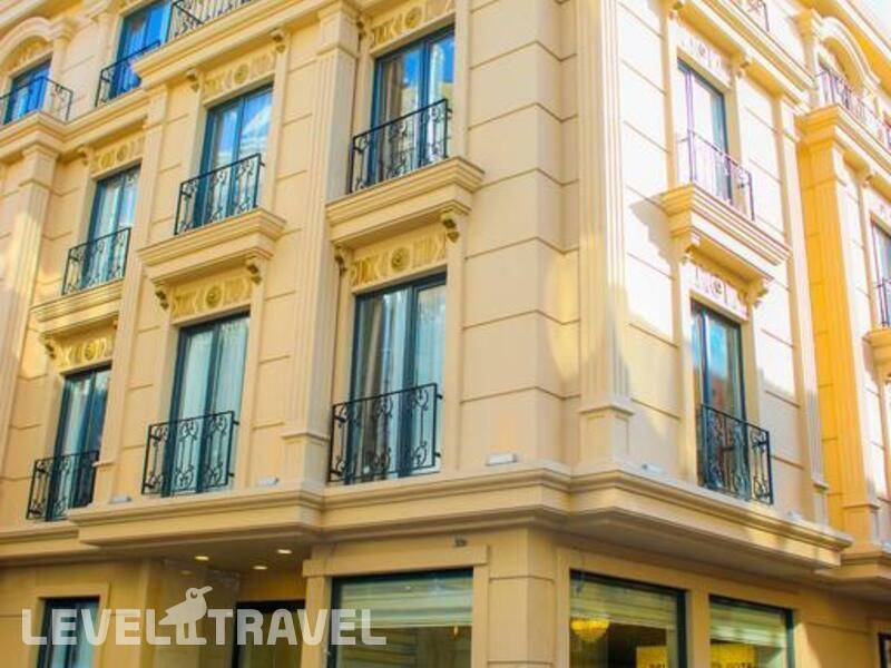 Фотография Deluxe Newport Hotel