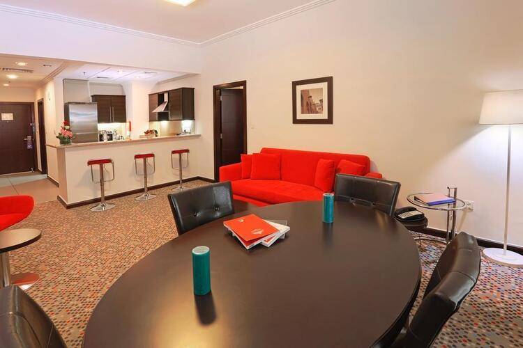 Mena Aparthotel
