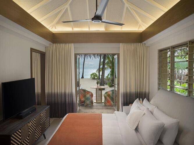 Intercontinental Maldives Maamunagau Resort