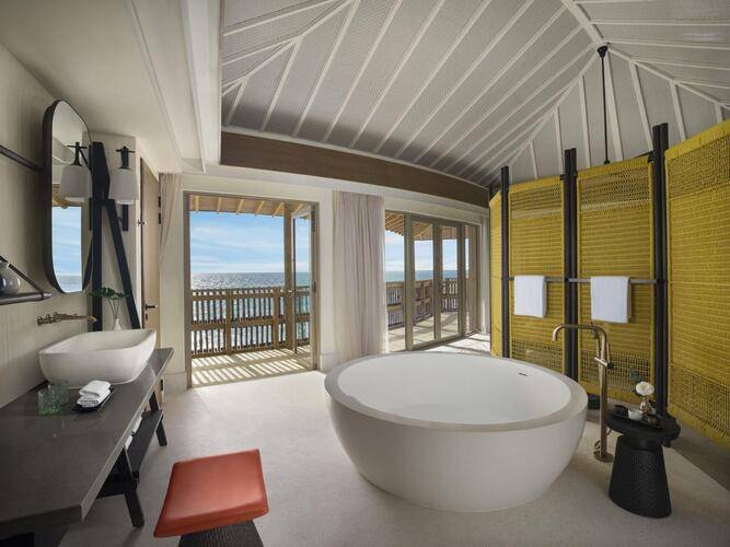 Intercontinental Maldives Maamunagau Resort