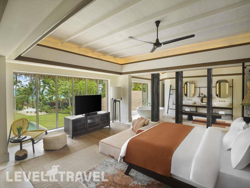 Фотография Intercontinental Maldives Maamunagau Resort