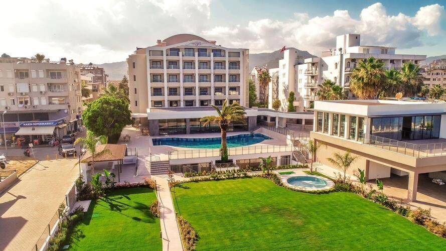 Premier Nergis Beach Hotel