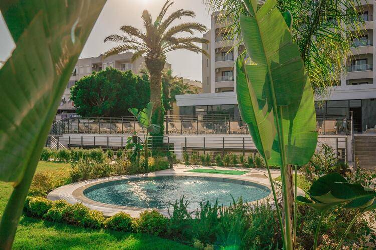 Premier Nergis Beach Hotel