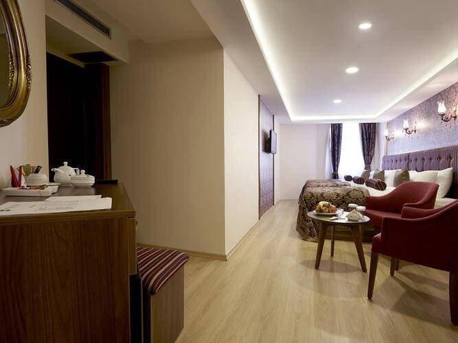 Marmara Place Old City Hotel