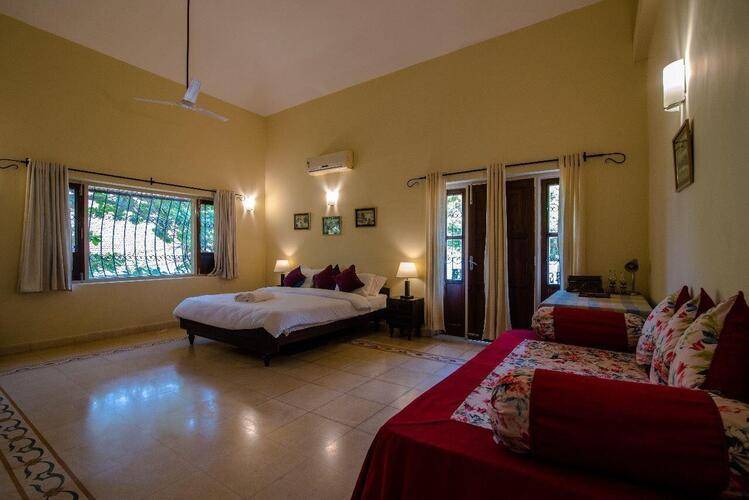 Goa Villa Holiday (Luisa By The Sea)