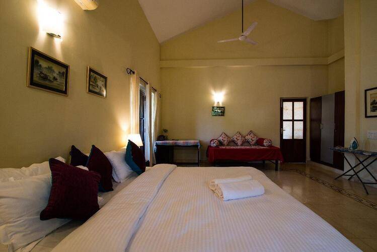 Goa Villa Holiday (Luisa By The Sea)