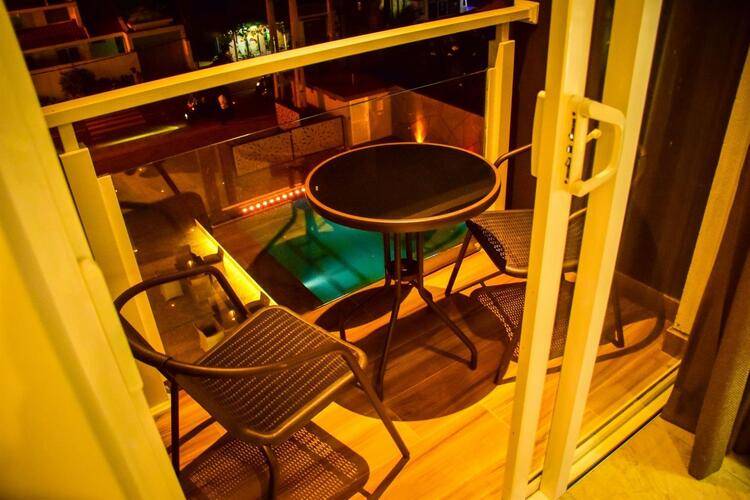 Ruvisha Beach Hotel