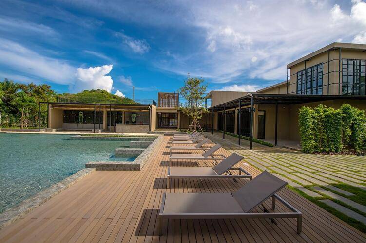The Gallery Hotel Naiharn