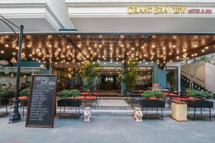 Grand Sea View Hotel