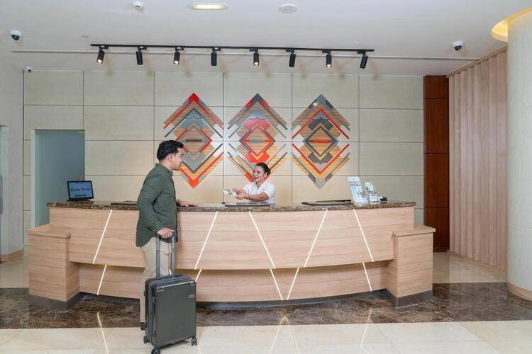 Ramada By Wyndham Dubai Deira