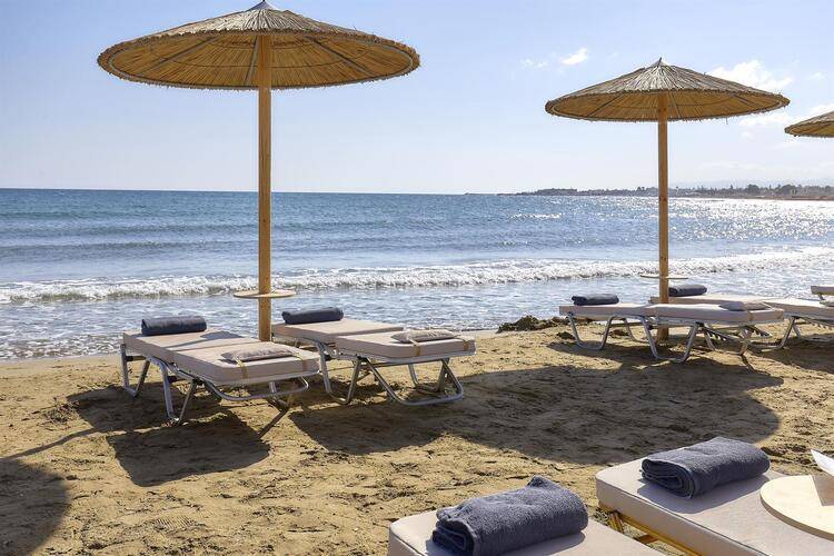Vasia Royal Hotel