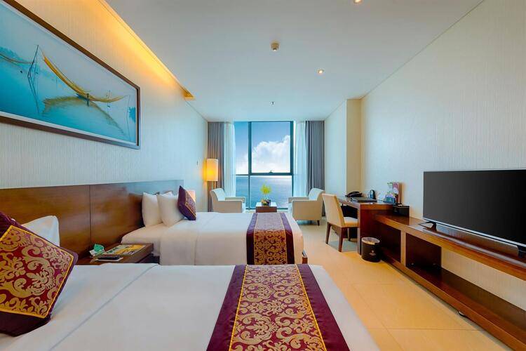 Grand Tourane Hotel