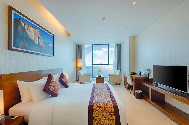 Grand Tourane Hotel
