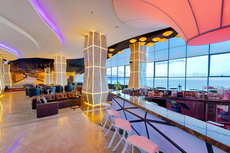 Grand Tourane Hotel