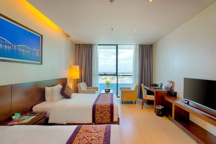 Grand Tourane Hotel