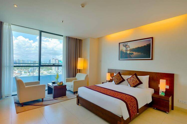 Grand Tourane Hotel