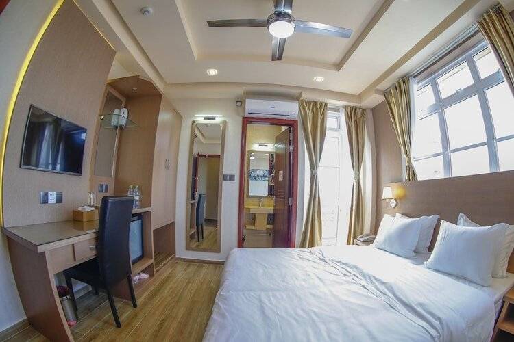 Three Inn Hotel