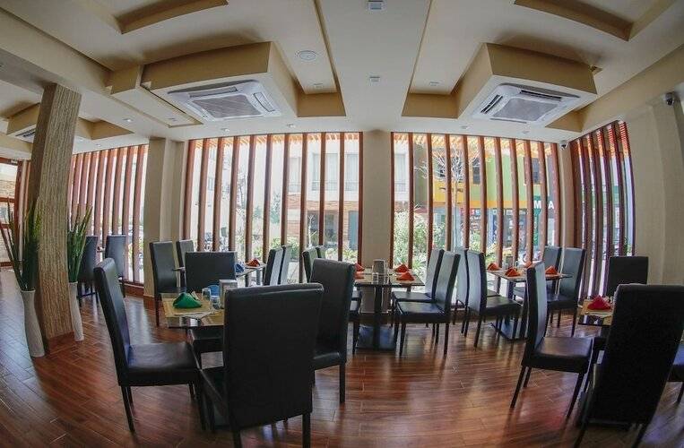 Three Inn Hotel