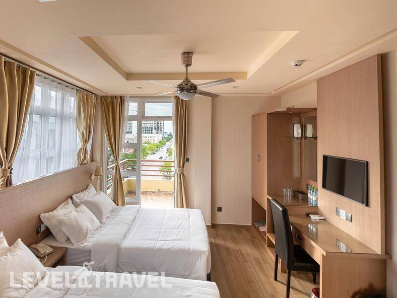 Фотография Three Inn Hotel