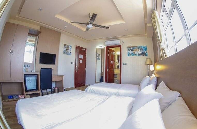 Three Inn Hotel