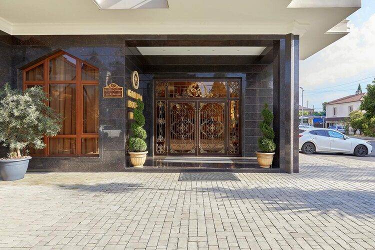 Garuda Boutique Hotel