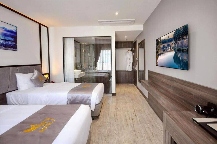Ivy Hotel