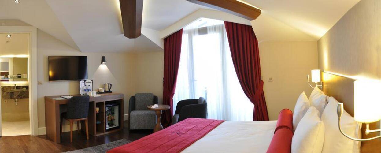 Veyron Hotels