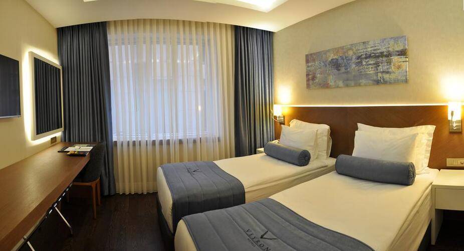 Veyron Hotels