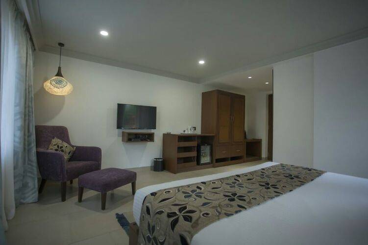 Silver Shell Resort