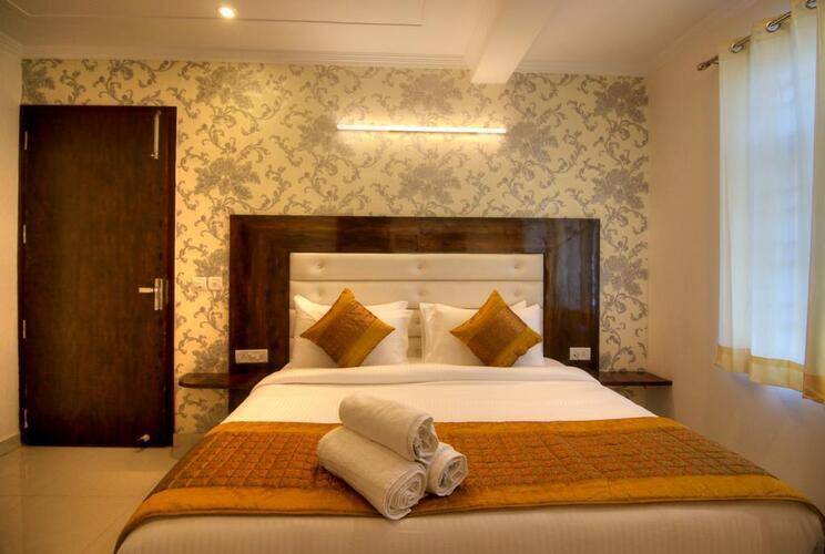 Hotel Ark Of Avalon