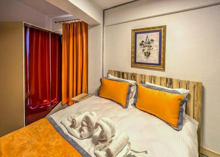 Vavien Hotel